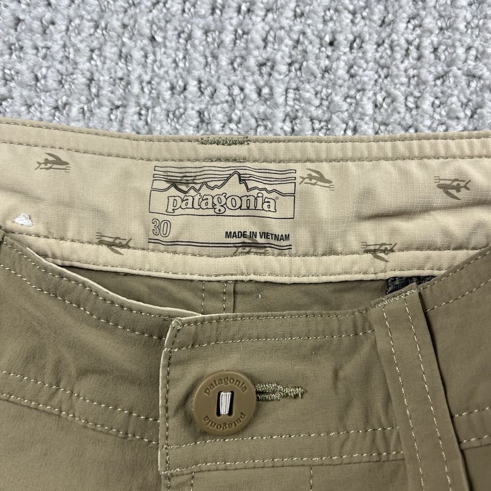 Patagonia Stretch Wavefarer Walk Shorts Mens 30 Beige Outdoor Quick Dry 86641 - Picture 2 of 9